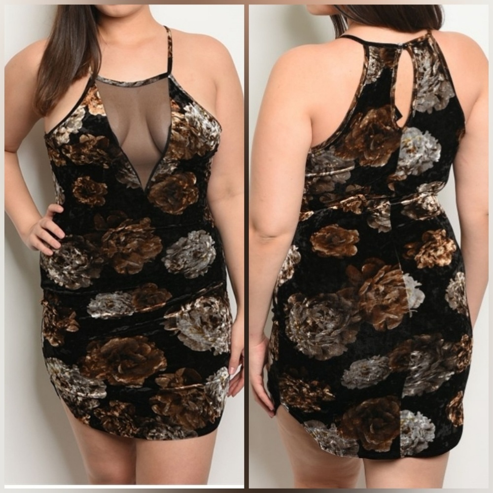 💥SALE M & L Left💥 Velvet Halter Dress